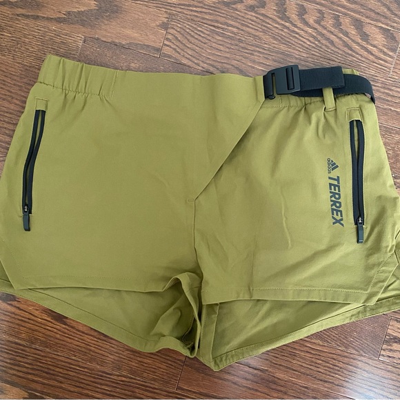 Adidas Terrex Hiking Shorts (m) - Picture 1 of 4